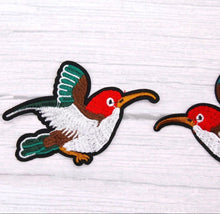 Load image into Gallery viewer, Humming Bird Applique Patch