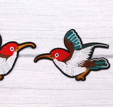 Load image into Gallery viewer, Humming Bird Applique Patch