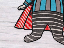 Load image into Gallery viewer, Cat In Cape Applique Patch