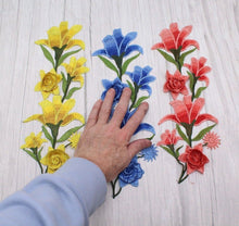 Load image into Gallery viewer, Beautiful Large Flower Appliqué Patch