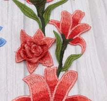 Load image into Gallery viewer, Beautiful Large Flower Appliqué Patch