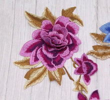 Load image into Gallery viewer, Beautiful Large Flower Appliqué Patch