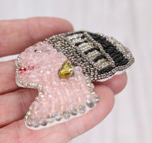 Load image into Gallery viewer, Delicate Beaded Gatsby style Lady Applique Patch