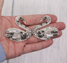 Load image into Gallery viewer, Swan  Applique Patch