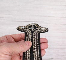 Load image into Gallery viewer, Parrot patch, Rooster Patch, Elephant Patch, Cross Patch, Animal Applique Patch