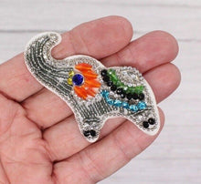Load image into Gallery viewer, Parrot patch, Rooster Patch, Elephant Patch, Cross Patch, Animal Applique Patch