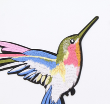 Load image into Gallery viewer, Pair Humming Bird Applique Patch