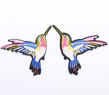 Load image into Gallery viewer, Pair Humming Bird Applique Patch
