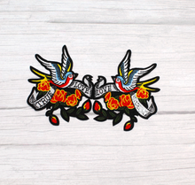 Load image into Gallery viewer, Humming Bird  Applique  Patch