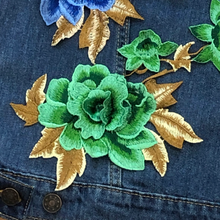 Load image into Gallery viewer, Beautiful Large Flower Appliqué Patch