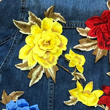 Load image into Gallery viewer, Beautiful Large Flower Appliqué Patch