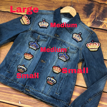 Load image into Gallery viewer, 2 Piece Crown With Beads and Rhinestones Appliqué Patch