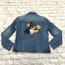 Load image into Gallery viewer, Beautiful Large Flower and Bird Patch appliqué