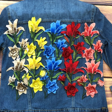 Load image into Gallery viewer, Beautiful Large Flower Appliqué Patch