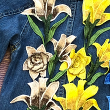 Load image into Gallery viewer, Beautiful Large Flower Appliqué Patch