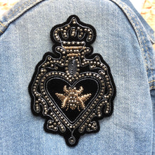Load image into Gallery viewer, 2 Handmade 3D Beaded Bee Patch