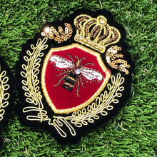 Load image into Gallery viewer, 2 Shield Style Patch With Bee on Red Velvet Crown Applique