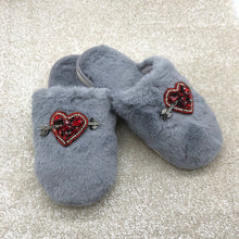 Load image into Gallery viewer, Women's Fluffy Slippers With Sparkly Embellished Arrow Heart