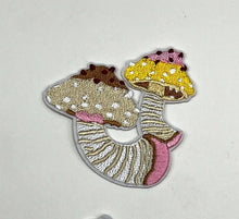 Load image into Gallery viewer, 10 Pieces Children's Mushroom Applique Patches