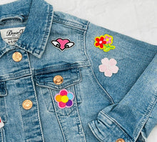 Load image into Gallery viewer, 7 Pieces Children's Rainbows and Hearts Applique Patches