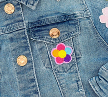 Load image into Gallery viewer, 7 Pieces Children's Rainbows and Hearts Applique Patches