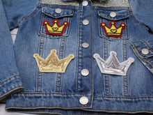 Load image into Gallery viewer, Sequin Crown Children's Applique Patch
