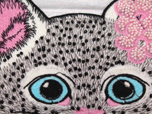 Load image into Gallery viewer, Mum  Cat  With Kitten  Applique Patch
