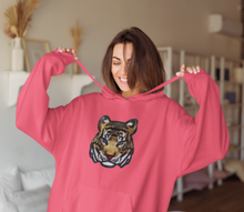 Load image into Gallery viewer, Tiger Head  Sequin Applique Patch
