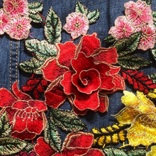 Load image into Gallery viewer, Beautiful Large Flower  Appliqué Patch
