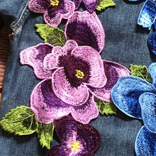 Load image into Gallery viewer, Beautiful Large Flower  Appliqué Patch
