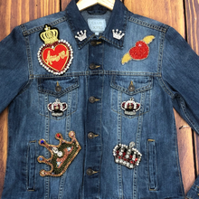 Load image into Gallery viewer, Large &amp; Small Crowns  With Beads and Rhinestones Appliqué Patches
