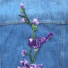 Load image into Gallery viewer, Flower And Bird Patch Appliqué
