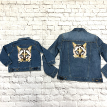 Load image into Gallery viewer, Large Sequin &amp; Embroidered  Cat  Head  Applique Patch
