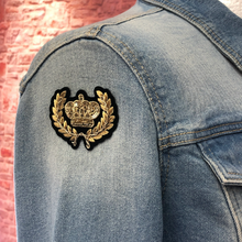 Load image into Gallery viewer, Handmade 3D Gold Crown Patch Applique Brooch Shield
