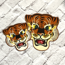 Load image into Gallery viewer, Tiger Head Embroidered Applique Patch
