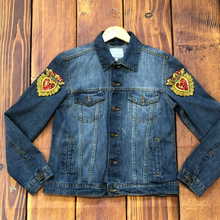 Load image into Gallery viewer, 2 Sacred Heart  Crowned Patch Sew Or Iron On
