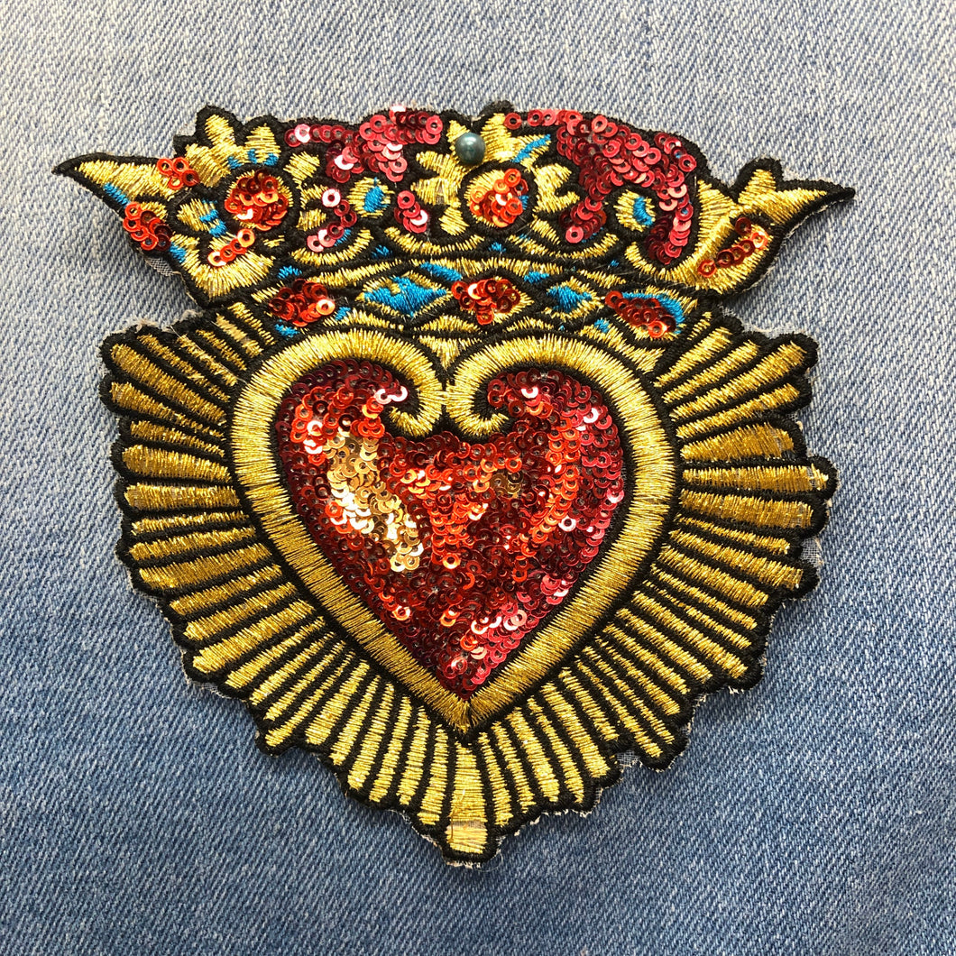 2 Sacred Heart  Crowned Patch Sew Or Iron On
