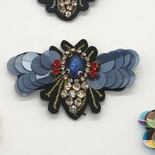 Load image into Gallery viewer, 2  Handmade 3d Crystal Sequin Embellished Bee Patch Applique
