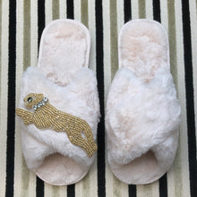 Load image into Gallery viewer, Women&#39;s  Fluffy Slippers With Sparkly Embellished Panther
