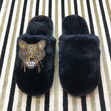 Load image into Gallery viewer, Women&#39;s  Fluffy Slippers With Sparkly Embellished Tiger
