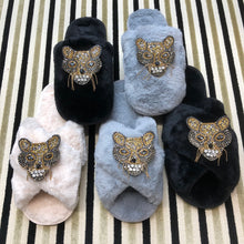 Load image into Gallery viewer, Women&#39;s  Fluffy Slippers With Sparkly Embellished Tiger
