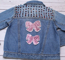 Load image into Gallery viewer, Pink Sequin Bow  Children&#39;s Applique Patch
